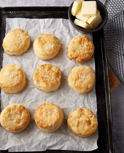 Air Fryer Homemade Buttermilk Biscuits