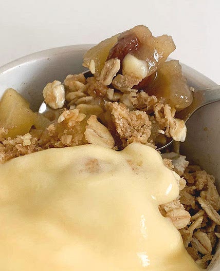 Microwave apple crumble mugs recipe