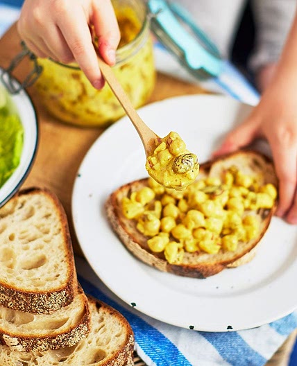 Coronation chickpea sandwich filler