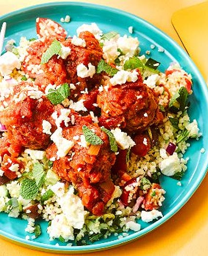 Pork meatballs with bulgur salad, feta & mint