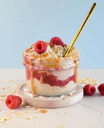 Creamy PB & J Blended Overnight Oats