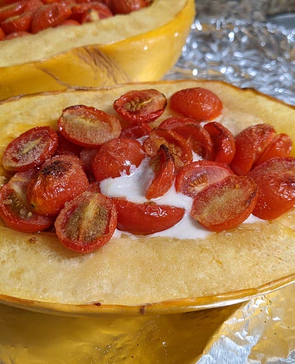 Cheesy Tomato Spaghetti Squash