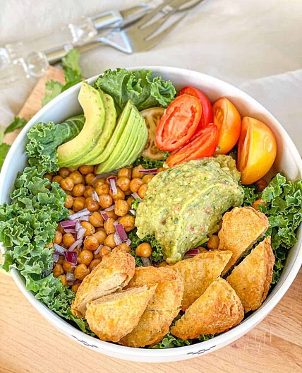 Roasted Chickpea Avocado Salad