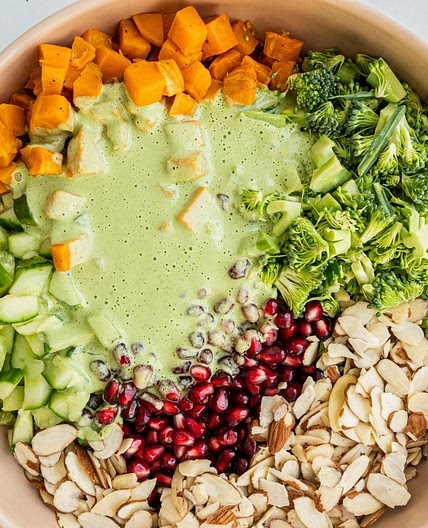 Quinoa Broccoli Salad (with creamy dill dressing!)
