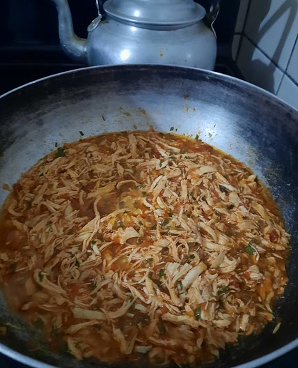 Pollo Mechado