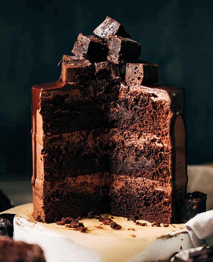 Fudgy Brownie Cake