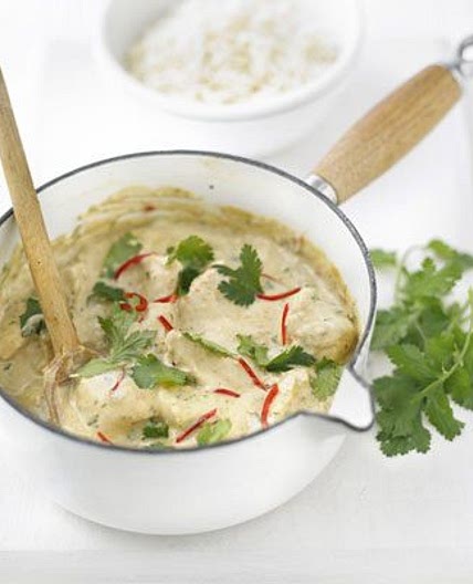 Nutty chicken curry