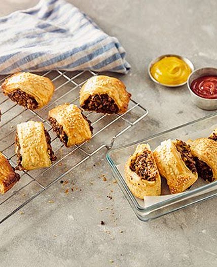 Vegan sausage rolls