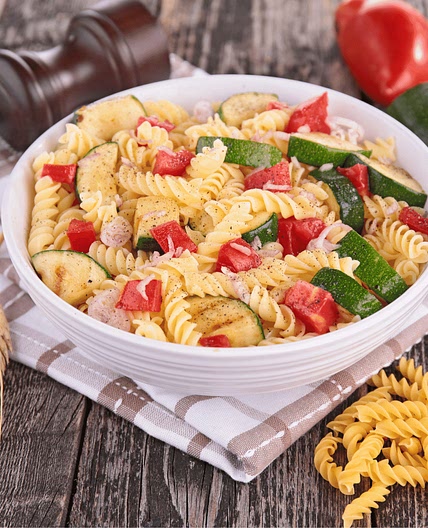 Summer Tomato Pasta Salad
