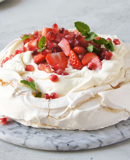 Easy Two-Egg Pavlova Recipe