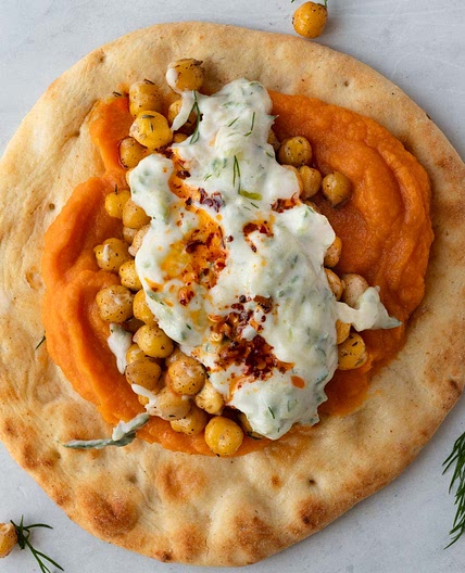 Vegan Wraps with Roasted Chickpeas