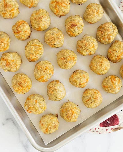 4-Ingredient Baked Chicken Meatballs