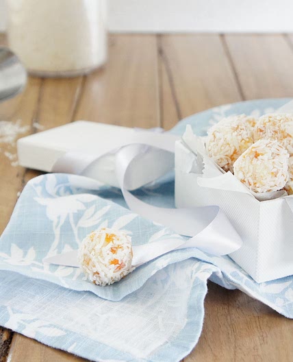 Apricot Balls recipe