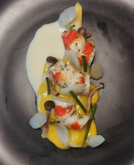 surimi King prawn & seasonal white asparagus