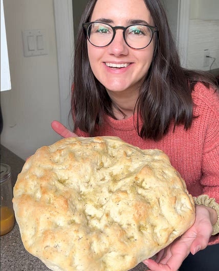 Basic foccacia (bread machine or stand mixer)