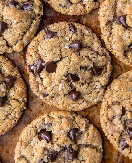 25-Minute Flourless Chocolate Chip Cookies