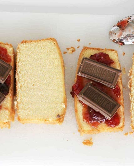 Grilled Chocolate Sandwiches