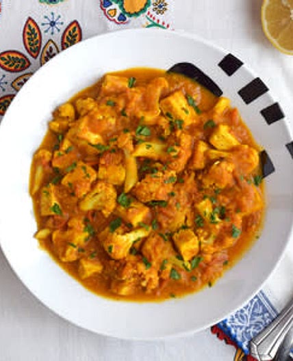 Tofu con coliflor al curry