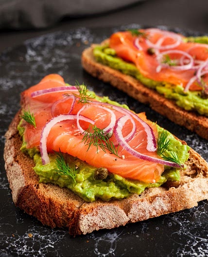 Avocado Toast with Smoked Salmon, Fresh Dill and Capers