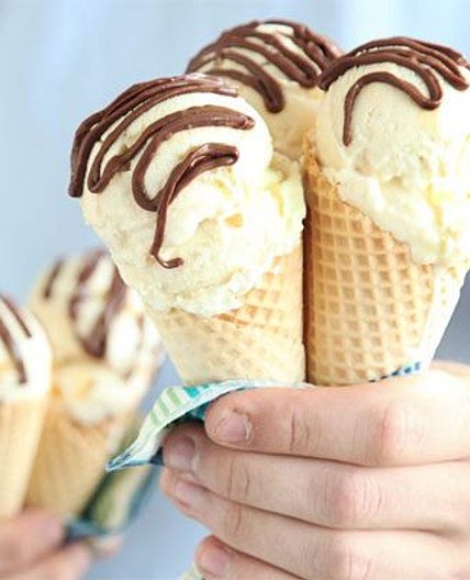Speedy ginger ice cream with chilli-chocolate sauce