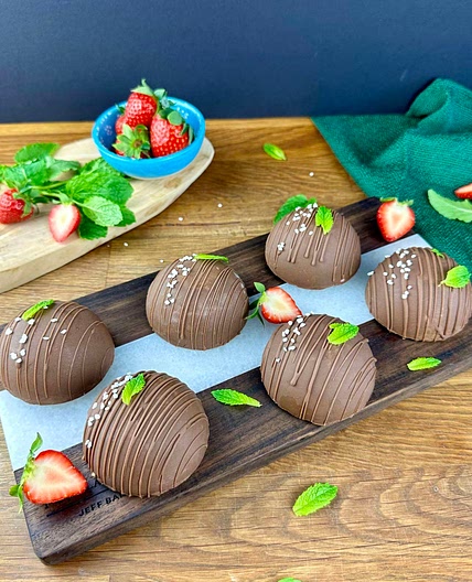 Frozen Strawberry Yogurt Gems
