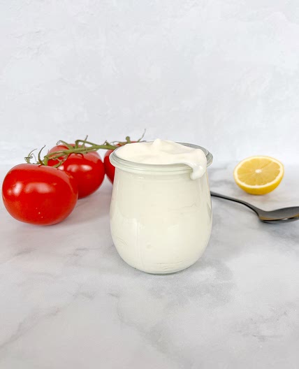 Homemade Eggless Mayonnaise Recipe (Vegan)