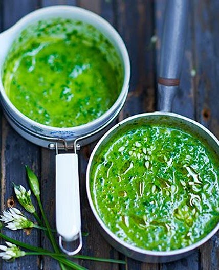 Wild garlic & nettle soup