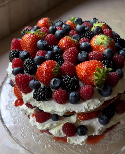 Victoria cake 🍓🫐