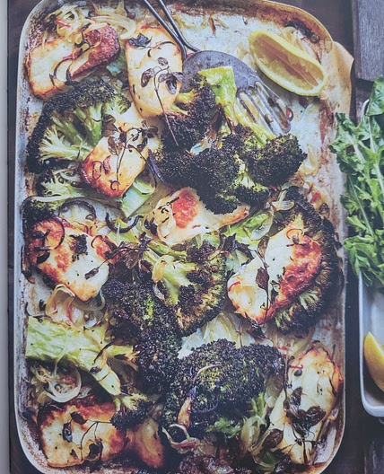 Gerösteter brokkoli und halloumi