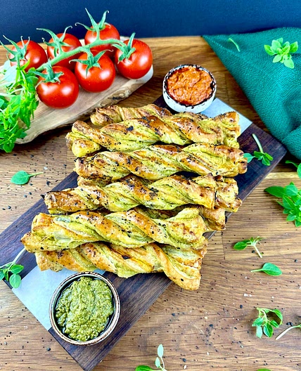 Pesto Twists
