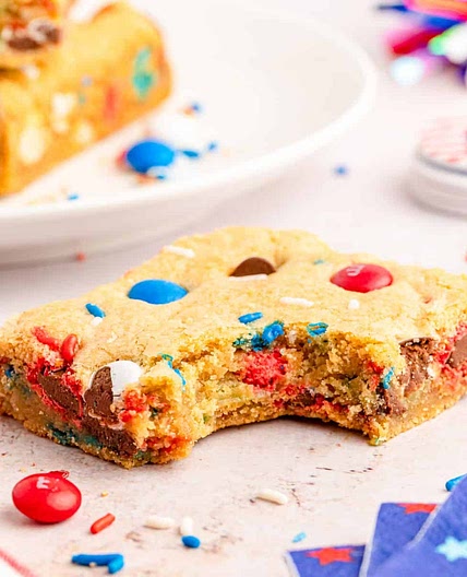 Easy Fourth Of July Cookies (With M&Ms)
