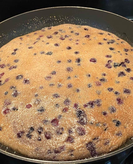 Lemon-Blueberry Dutch Baby Keto