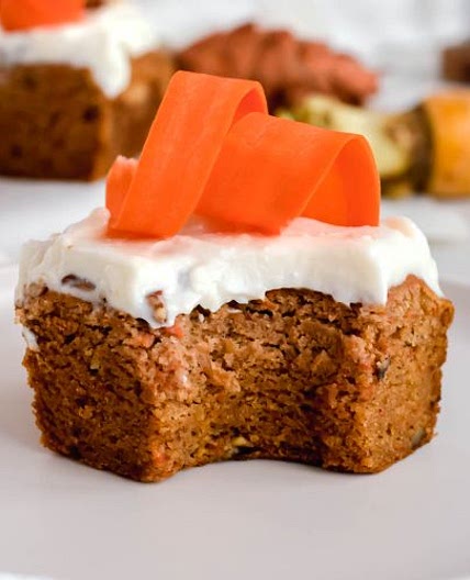 Healthier Carrot Cake Bars Recipe