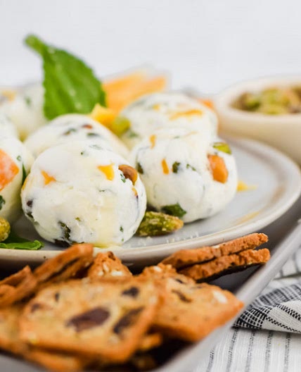 Honey Goat Cheese Ball Appetizer