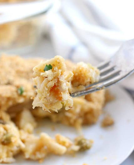 Cheesy Chicken and Rice Casserole