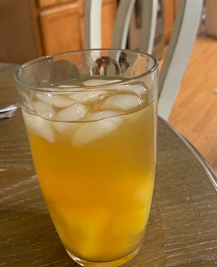 Pineapple lemonade