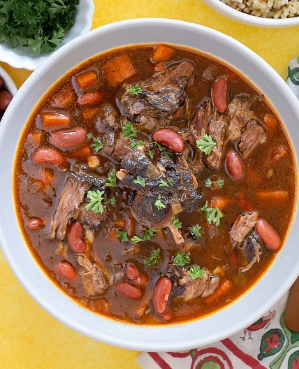 Jamaican Oxtail Recipe: Easy Slow Cooker