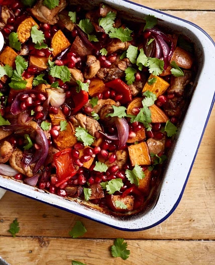 (CR) Sticky pomegranate chicken traybake