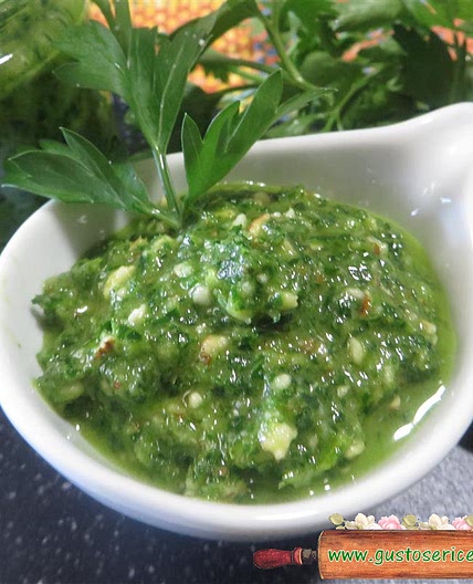 Pesto al prezzemolo