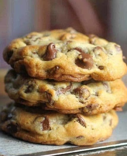 Gooey Choc Chip Cookies