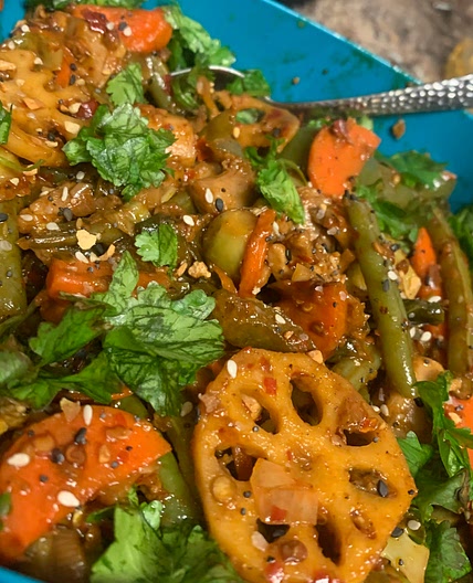 Ma la xiang guo (spicy numbing stir fry pot)