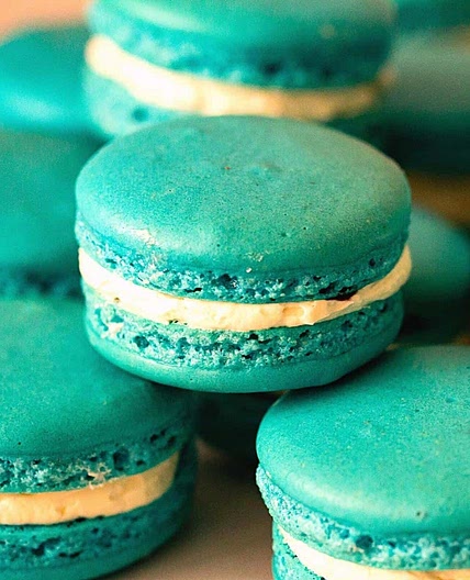 Blueberry Macarons