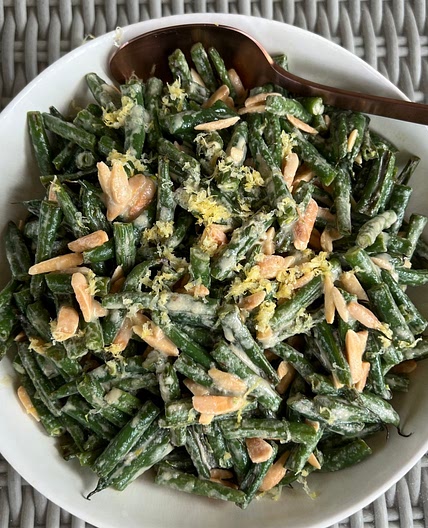 Lemony Green Beans with Toasted Almonds (plant-based)