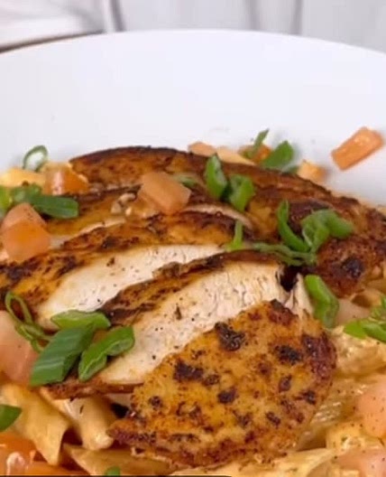 Creamy Cajun Chicken Alfredo 
