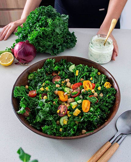 KALE & CHICKPEA SALAD W/ HEALTHY RANCH DRESSING