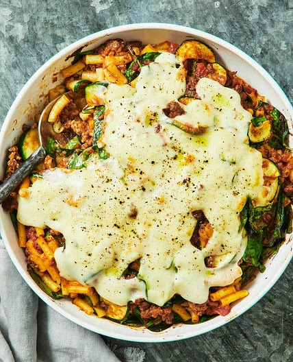 Egyptian-Style Beef Pasta Bake
with Zucchini & Baby Spinach