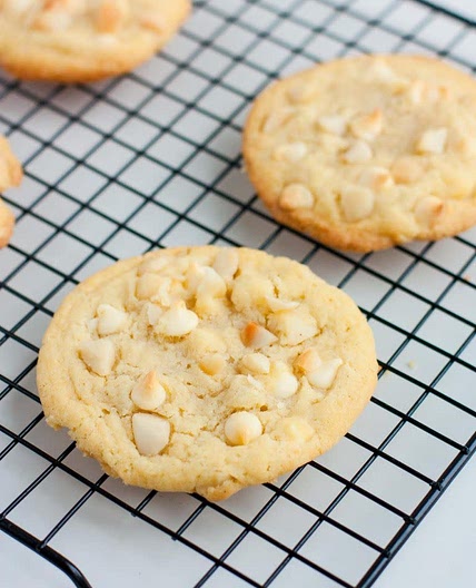 Galletas de chocolate blanco y nueces
