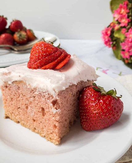 Fresh Strawberry Sheet Cake with Strawberry Buttercream
