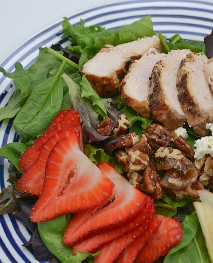 Grilled Balsamic Chicken and Strawberry Summer Salad