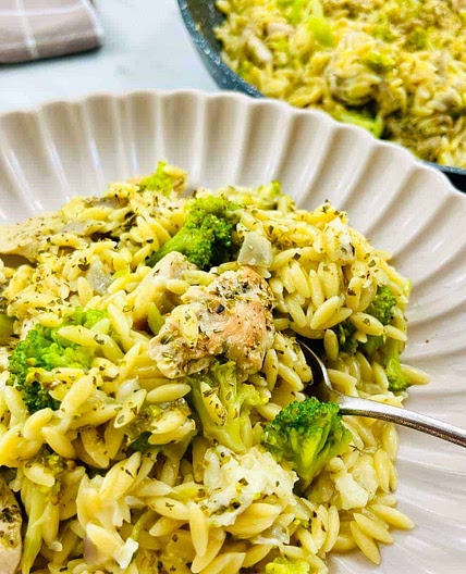 Creamy Chicken Mozzarella Orzo